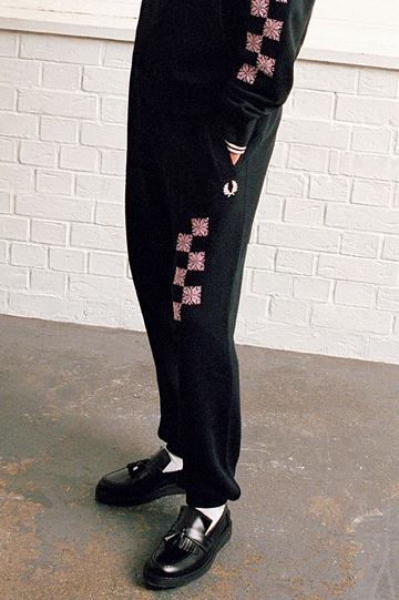 Dámské Kalhoty Fred Perry ST3184 Černé | CZ 1100ILHS